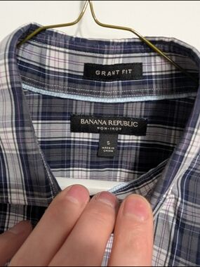Banana Republic Men's Plaid Dress Shirt in White, Gray, Purple